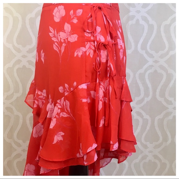 *CLEARANCE* Red Floral Asymmetrical Skirt - Picture 5 of 8